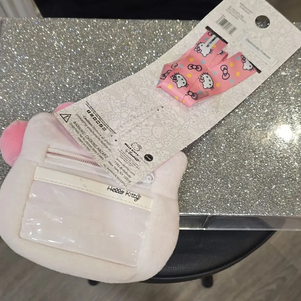 Hello Kitty By‎ Sanrio Lanyard w/Pouch